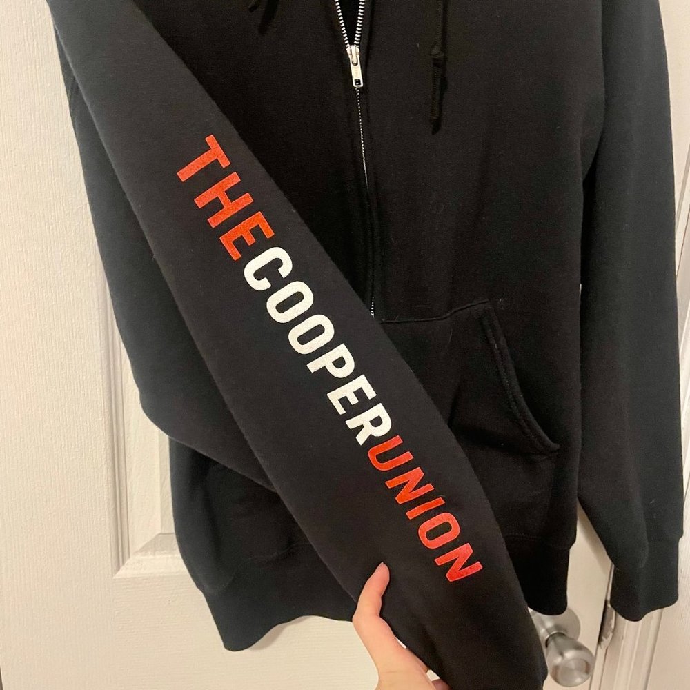 Cooper Union college black hoodie (S)